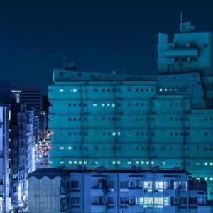 城市摄影师相机下特殊的午夜东京