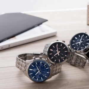 分秒必争的成人世界 你需要一块卡西欧EDIFICE EFB-630