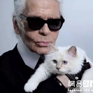 Karl Lagerfeld逝世，传奇一生回顾